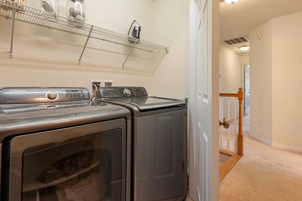 1136 Crosscreek Drive, photo 31 of 40