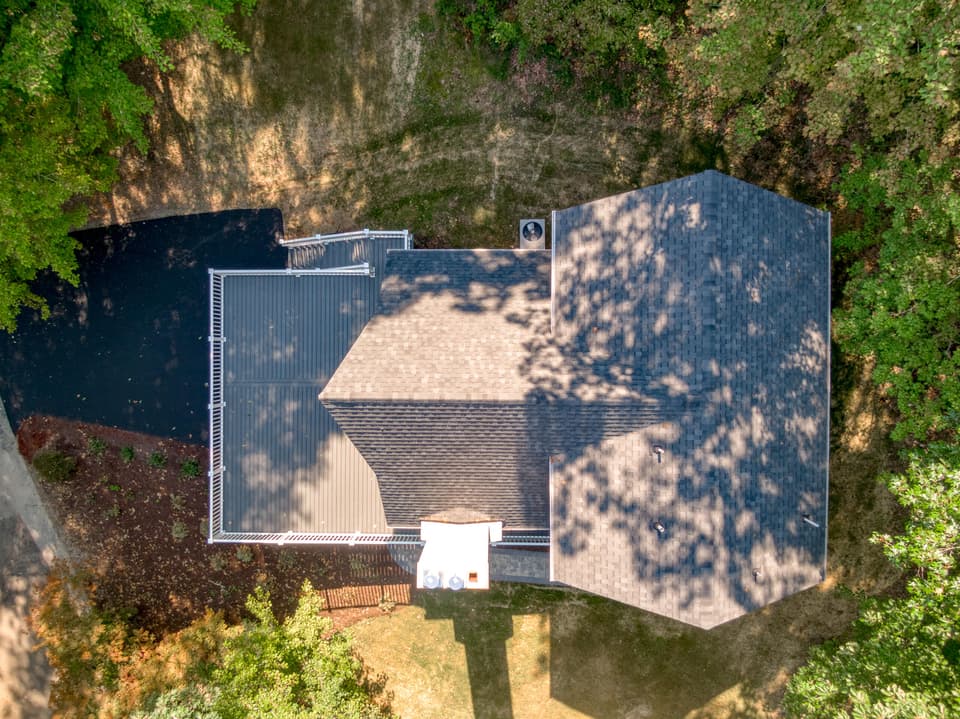 360 Tomahawk Drive, photo 8 of 32