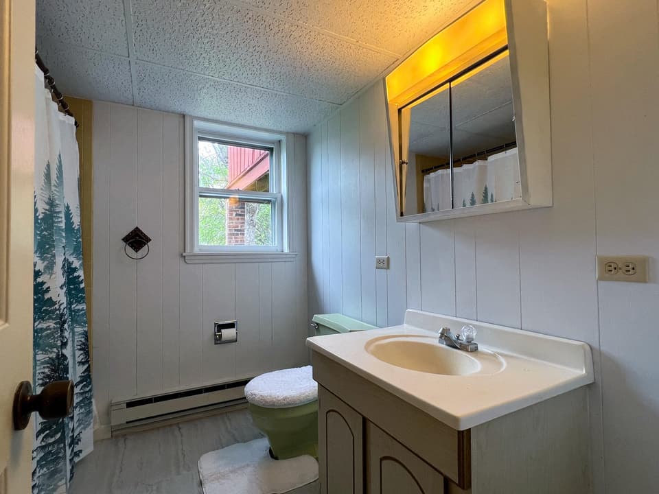 975 Carson Dr, photo 32 of 37