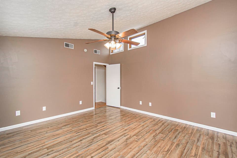 1265 Flint Drive, photo 20 of 35