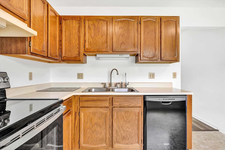 100 Franklin Parke Court SW, photo 15 of 30