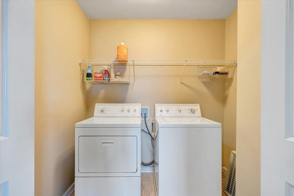 260 Citrine Court NW, photo 39 of 40