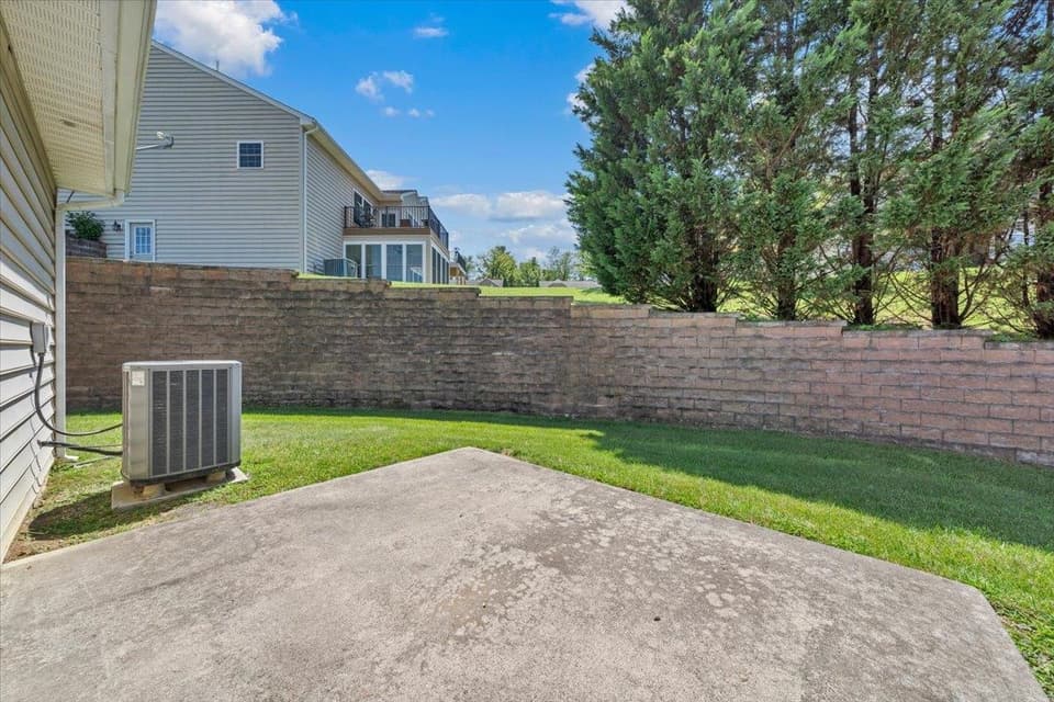 255 Slate Creek Drive NW, photo 22 of 28