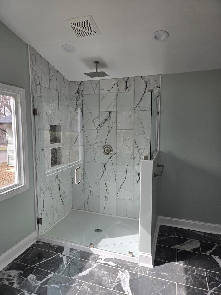 525 Southview Terrace, photo 3 of 4