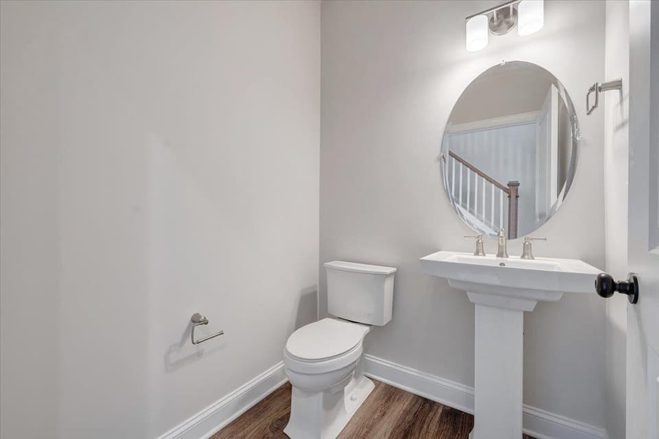 985 Round Meadow Drive, photo 40 of 40