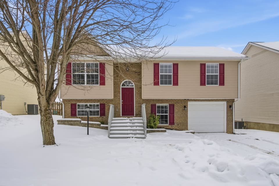 125 Aster Lane, Christiansburg, VA