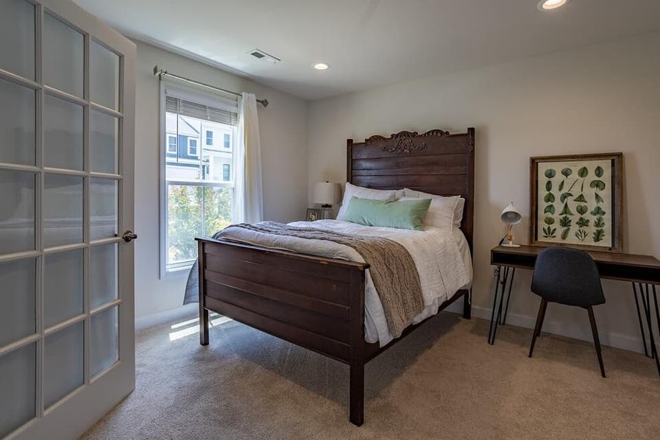 110 Hamilton Ave NW, photo 19 of 24