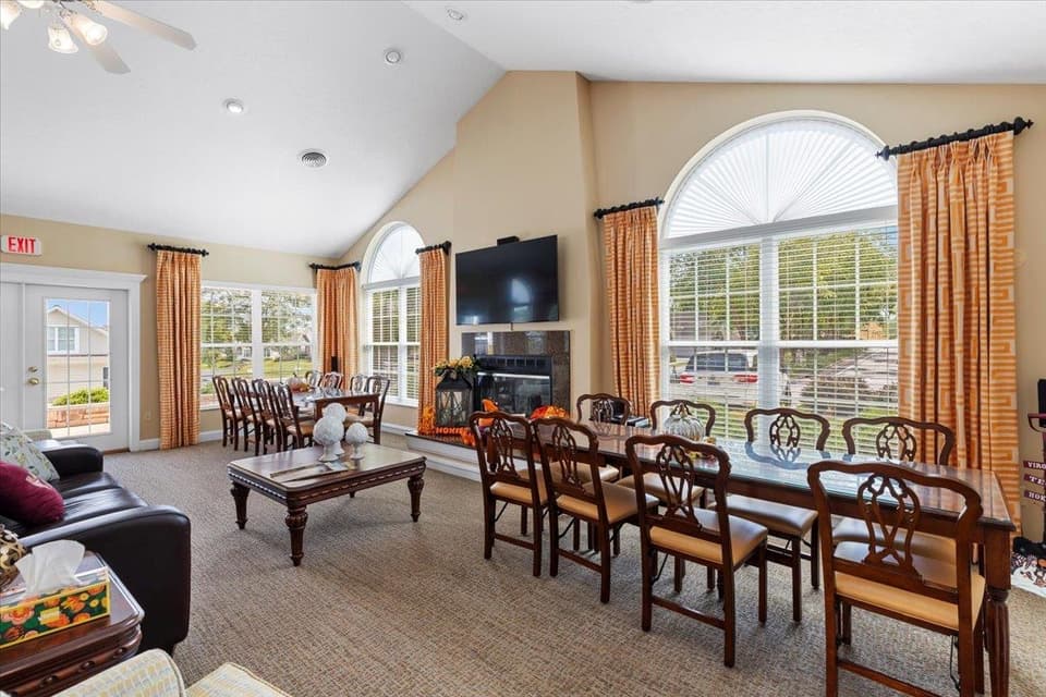190 Revolution Circle Unit 374, photo 25 of 40