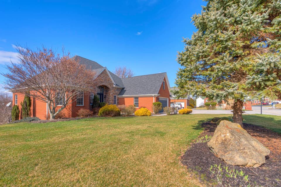 120 Cedar Bluff Drive, photo 7 of 40