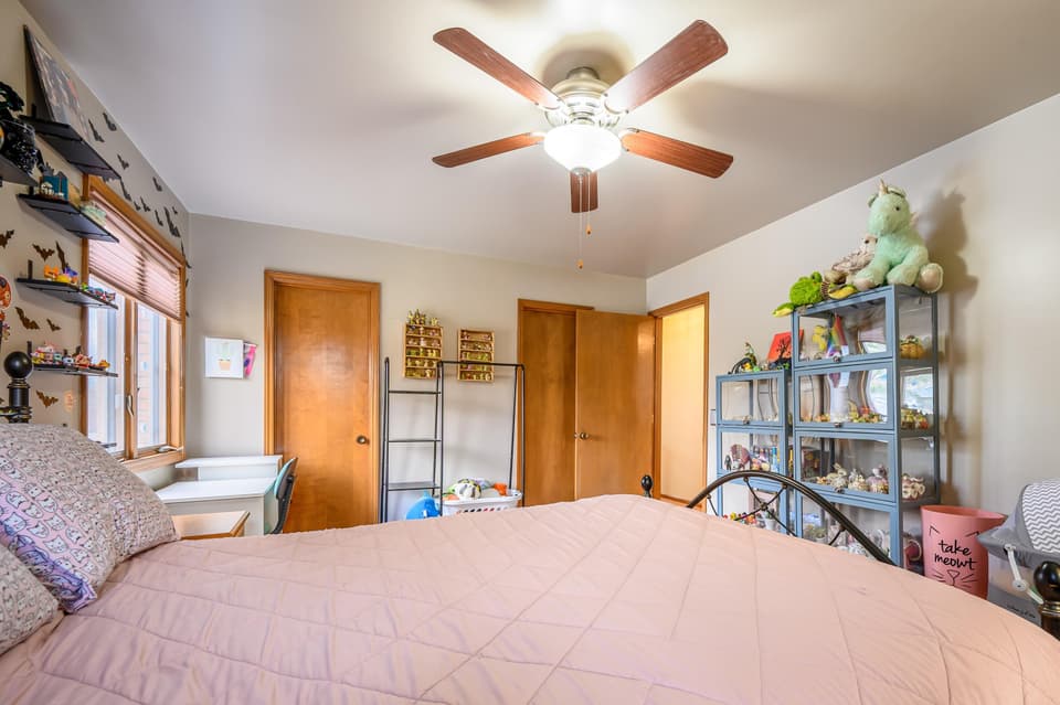 1138 Round Meadow Drive, photo 35 of 40