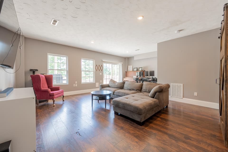 30 Copper Beech Court, photo 37 of 40