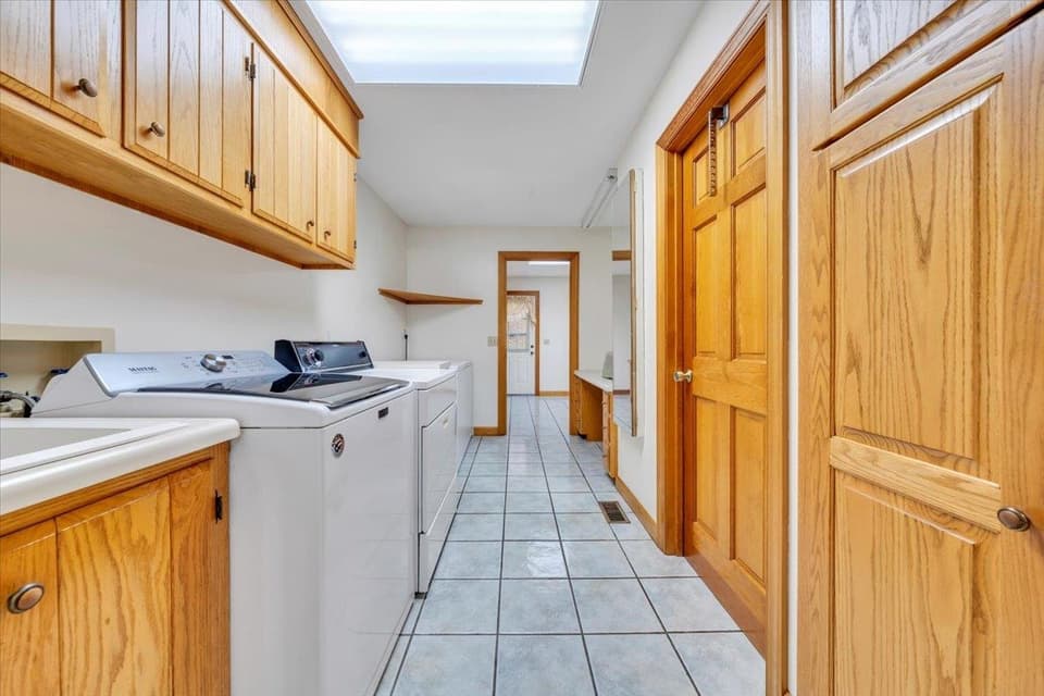 290 Patricia Lane SE, photo 40 of 40