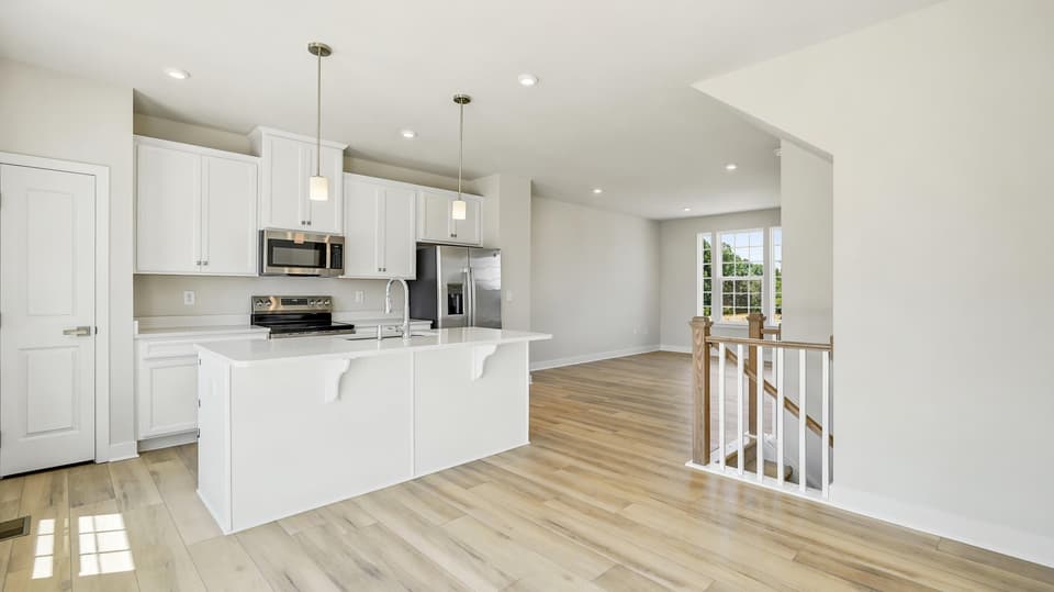 1169 Cornerstone Drive Unit B, photo 3 of 9
