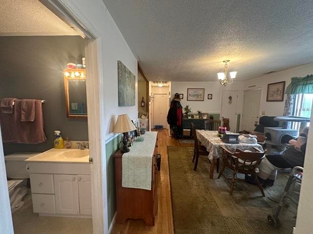 3301 Springview Drive, photo 17 of 32