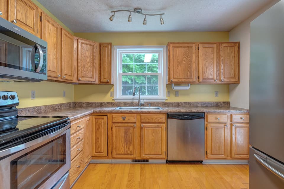 560 Independence Boulevard, photo 21 of 40