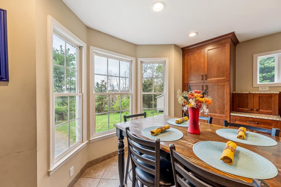 2240 Yellow Sulphur Road, photo 18 of 40
