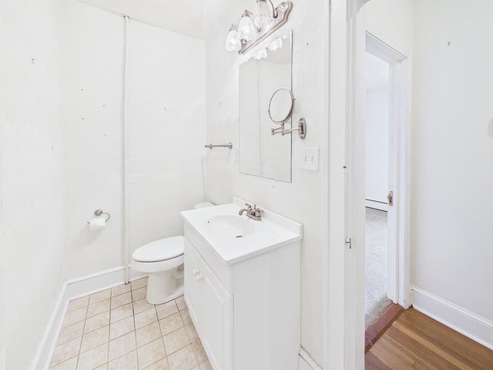 100 Alleghany Street SE, photo 29 of 40