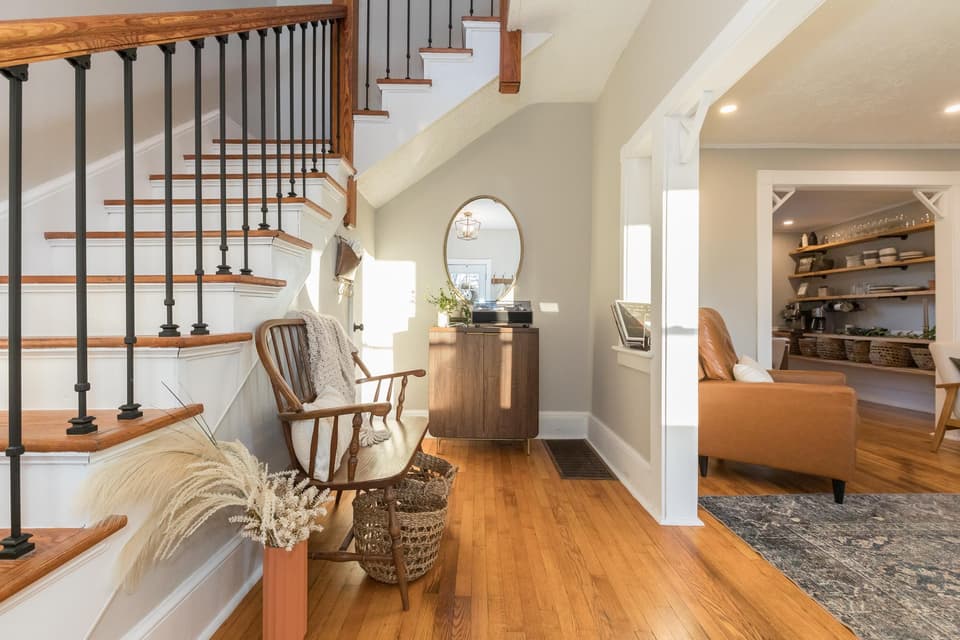 405 Lester Street, photo 13 of 40