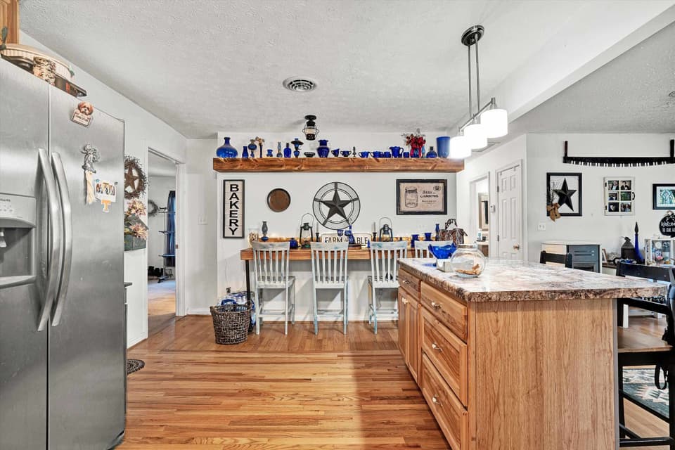 2112 Gate Road, photo 12 of 32