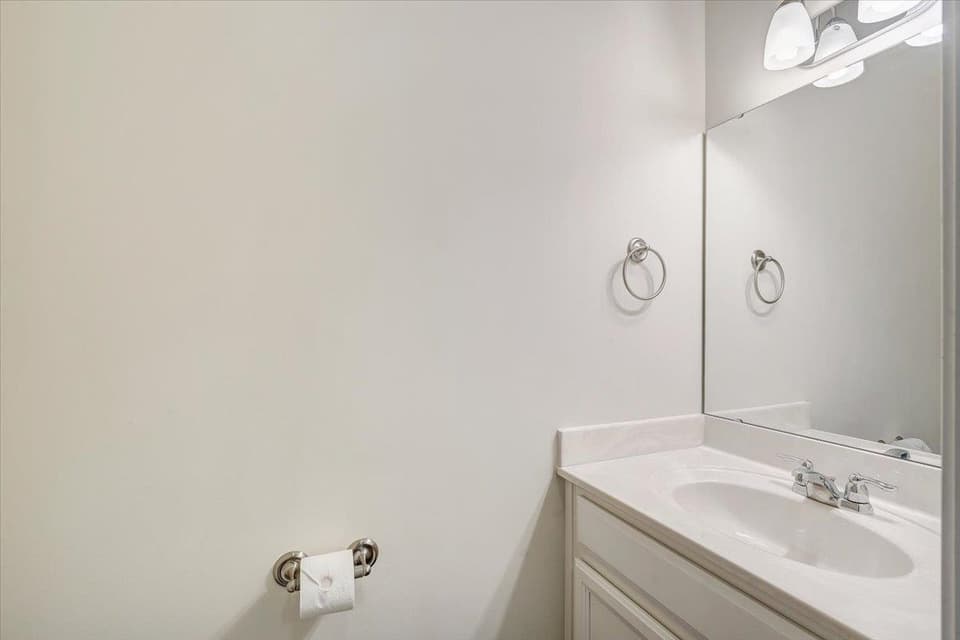 205 Phoenix Boulevard NW, photo 11 of 34