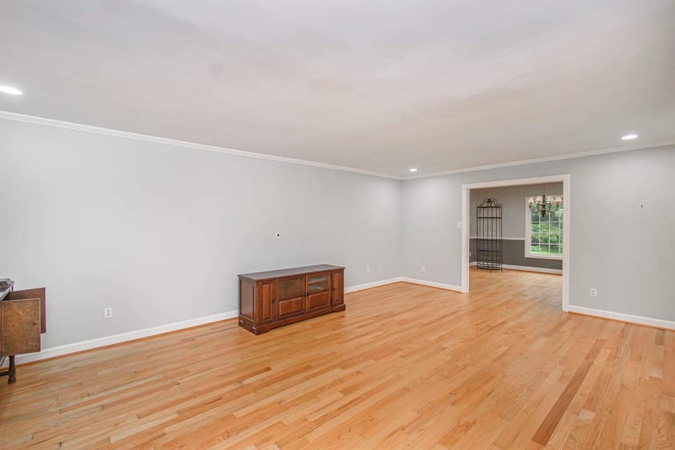 2730 Riner Road, photo 8 of 40