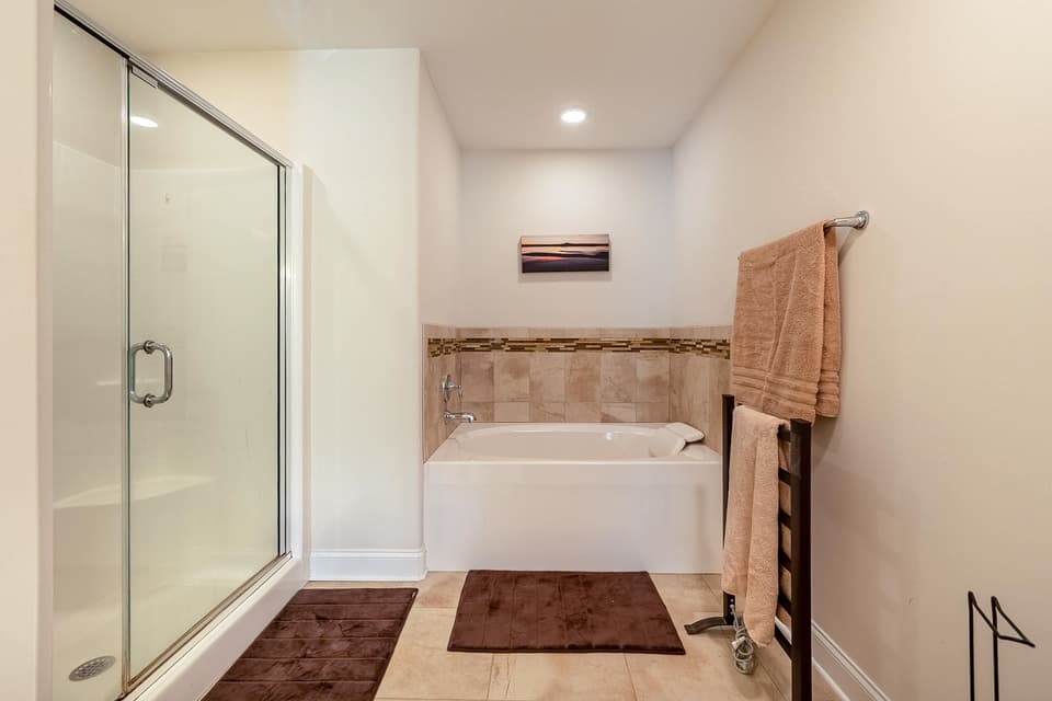 120 Phoenix Boulevard, photo 20 of 40