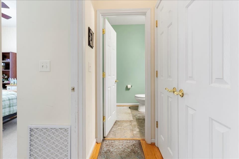 1020 Green Ridge Road, photo 10 of 40