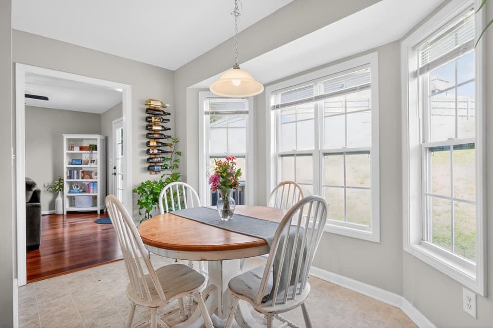475 Majestic Drive, photo 19 of 40