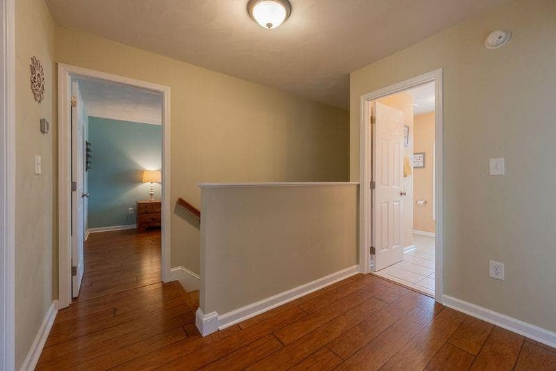 615 Keystone Drive, photo 16 of 40