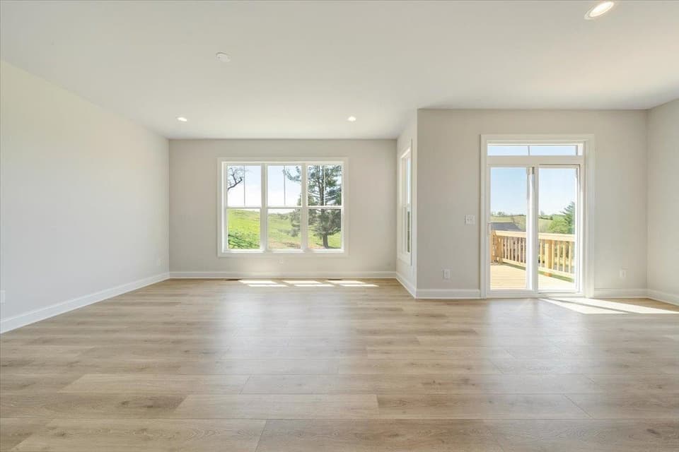 1017 Round Meadow Drive, photo 17 of 40