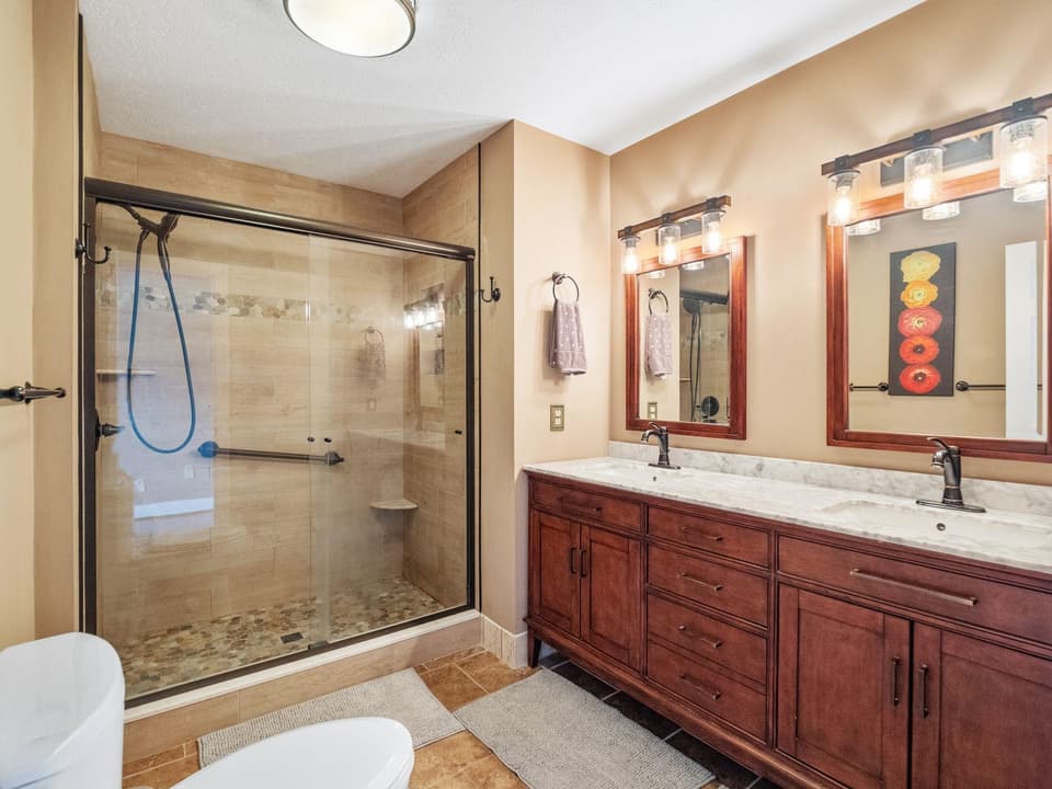 390 Gold Leaf Drive, photo 26 of 40