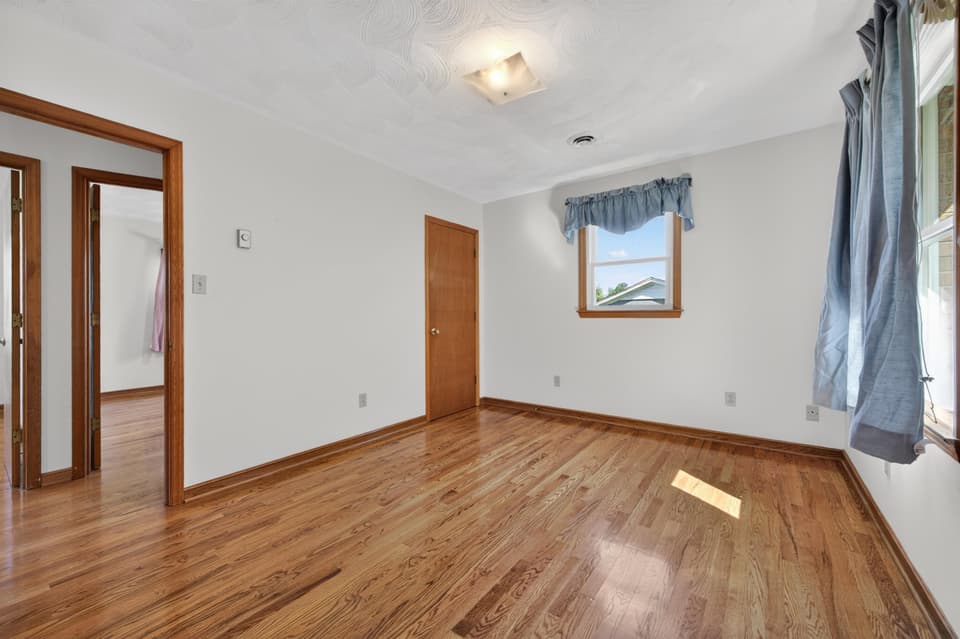 660 McDaniel Drive, photo 23 of 40