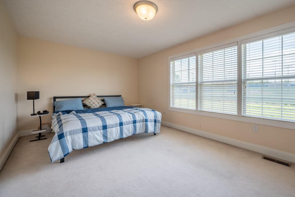 320 Tall Oak Boulevard, photo 28 of 40