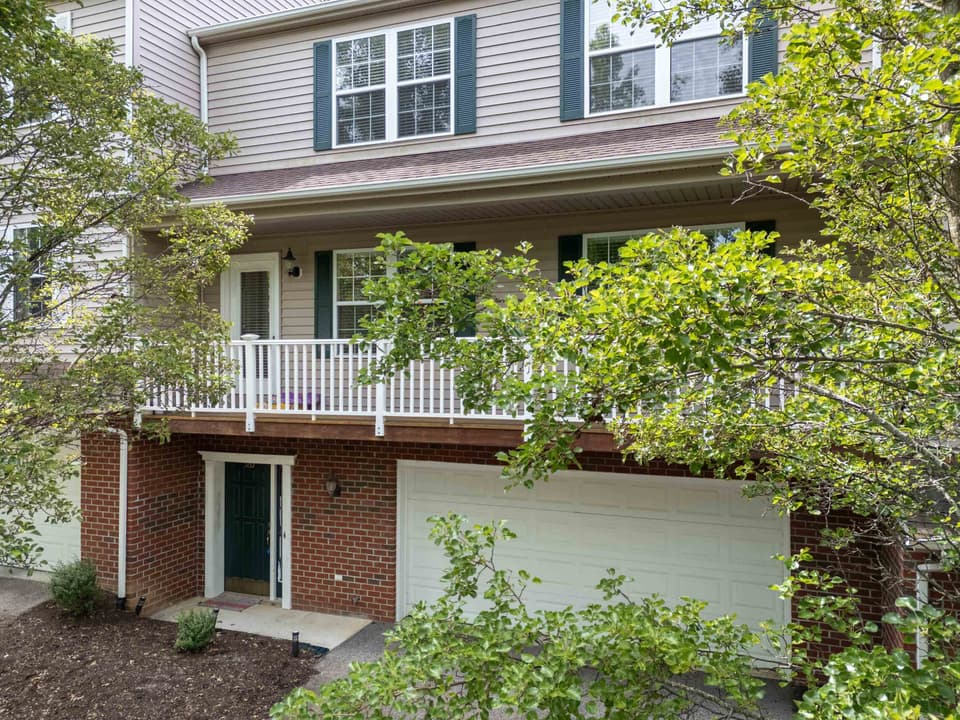 320 Tall Oak Boulevard, photo 34 of 40