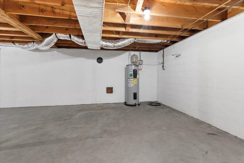 855 Mountain View Drive, photo 38 of 40