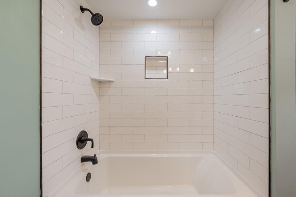 220 Clearview Drive, photo 23 of 34