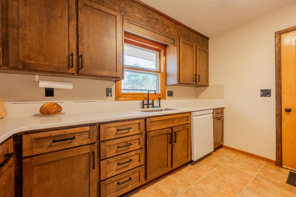 400 Turpin Walk, photo 21 of 40