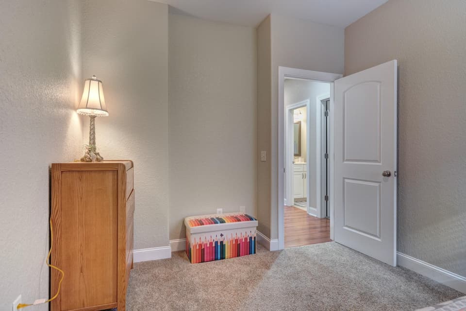 175 Melody Drive, photo 38 of 40