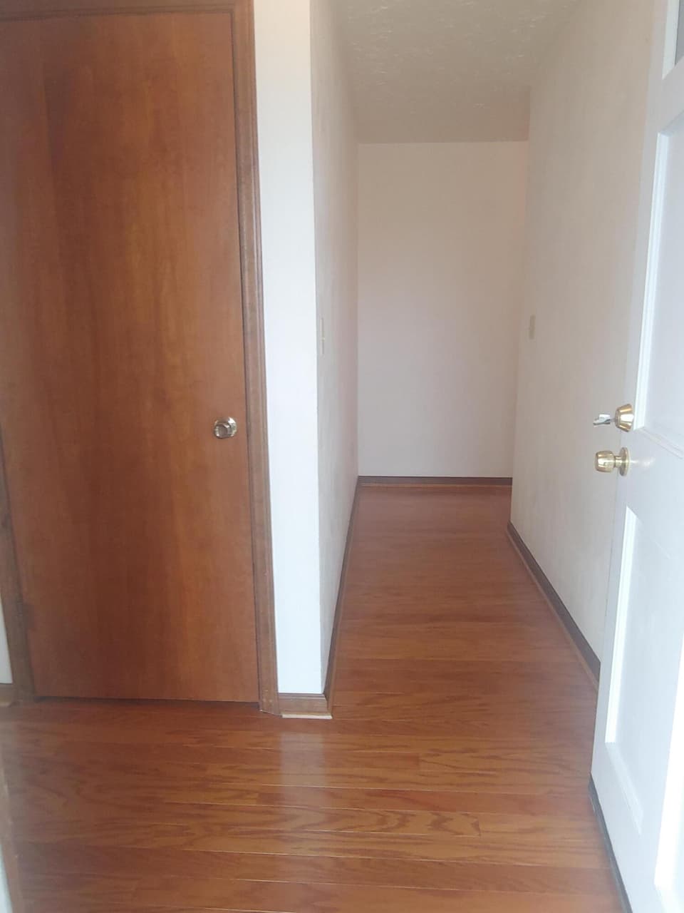 3875 Roanoke St, photo 13 of 40