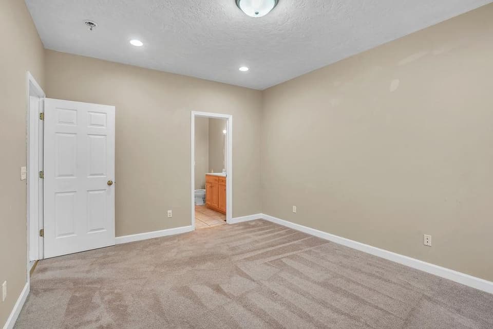 730 Republic Road, photo 19 of 40