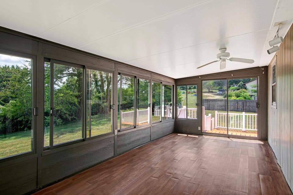 265 Clearview Drive, photo 18 of 40