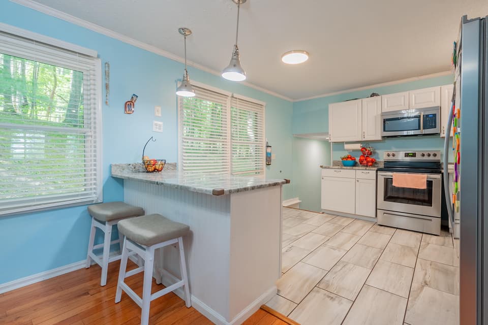 1265 Chestnut Drive, photo 25 of 40
