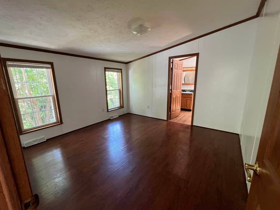 4212 Christie Lane, photo 14 of 28