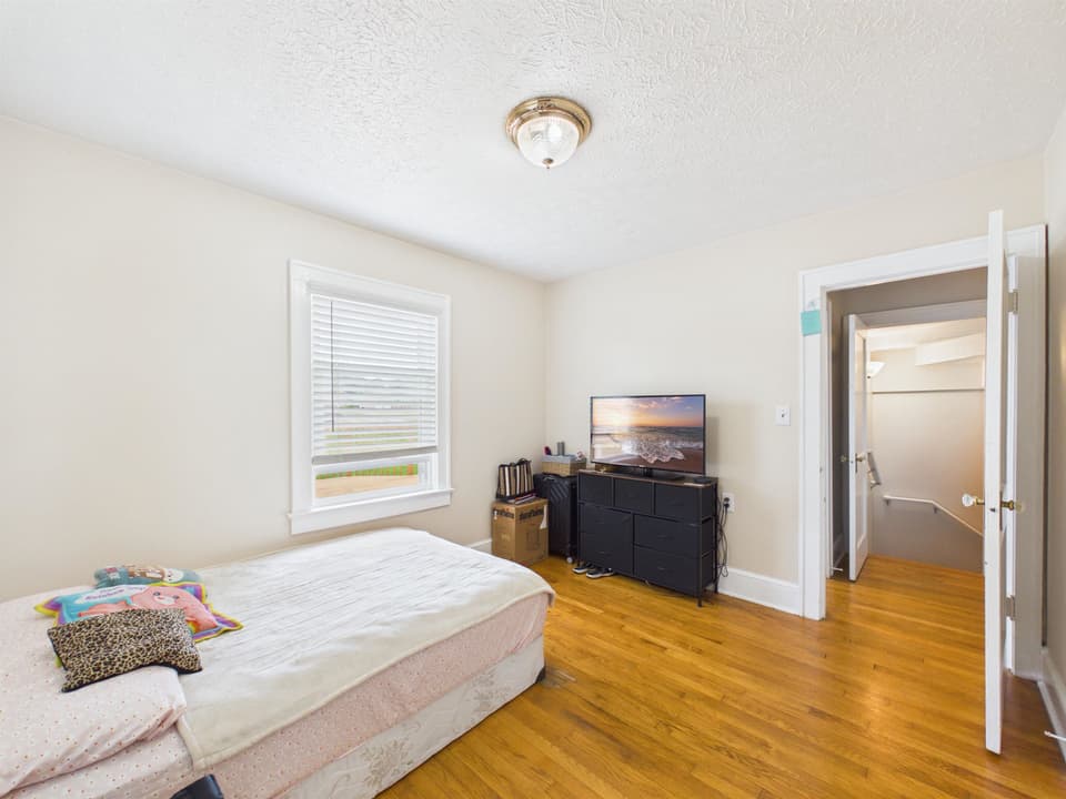 195 Church Street, photo 33 of 40