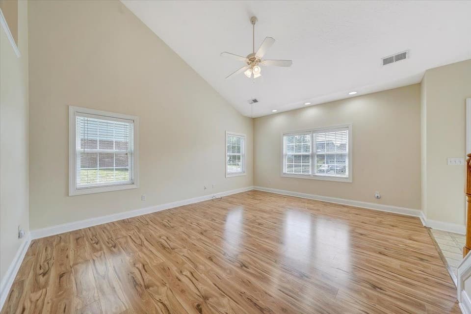 230 Meadow Drive, photo 8 of 40