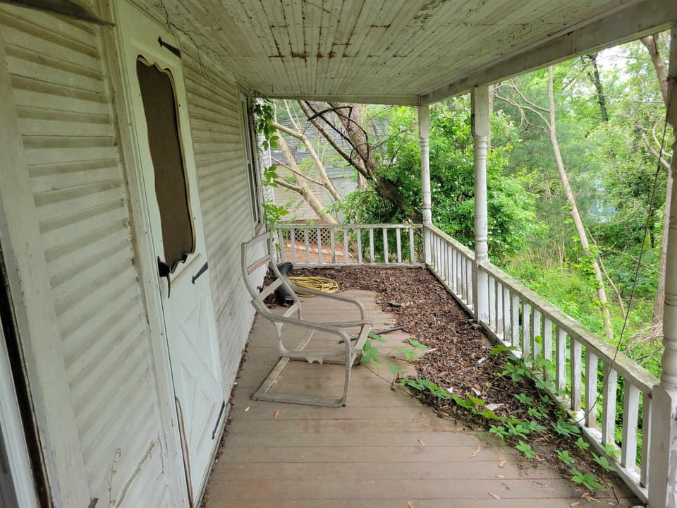 570 Schaeffer Drive, photo 6 of 24