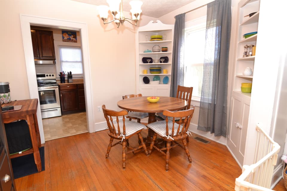 195 Church Street, photo 8 of 40