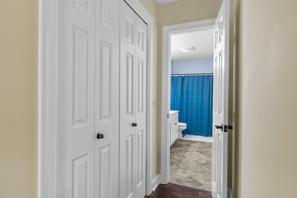 1425 Providence Boulevard, photo 16 of 40