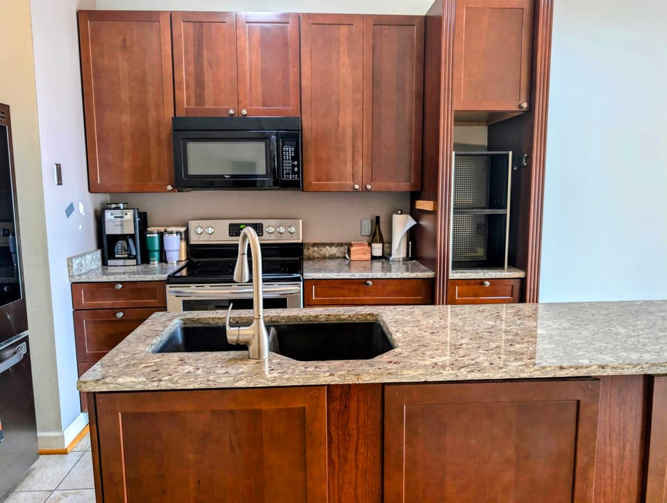 220 Gold Leaf Drive, photo 7 of 19