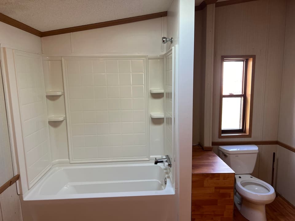 215 Jones Street, photo 15 of 23